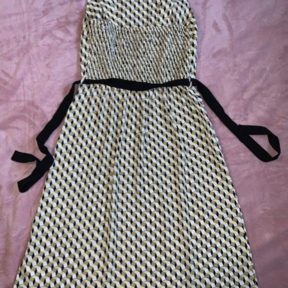 New Summer Dress - Picture 2 of 2